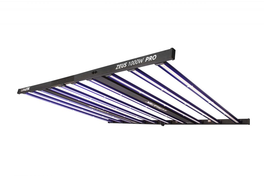 D10-102-845.jpg ZEUS 1000W PRO LED - 2.9 ΜMOL/J - LUMATEK